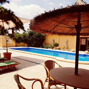 Finca Caballo Blanco Монтуири